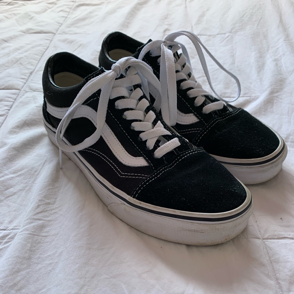 Vans Black/White Old Skool Sneakers